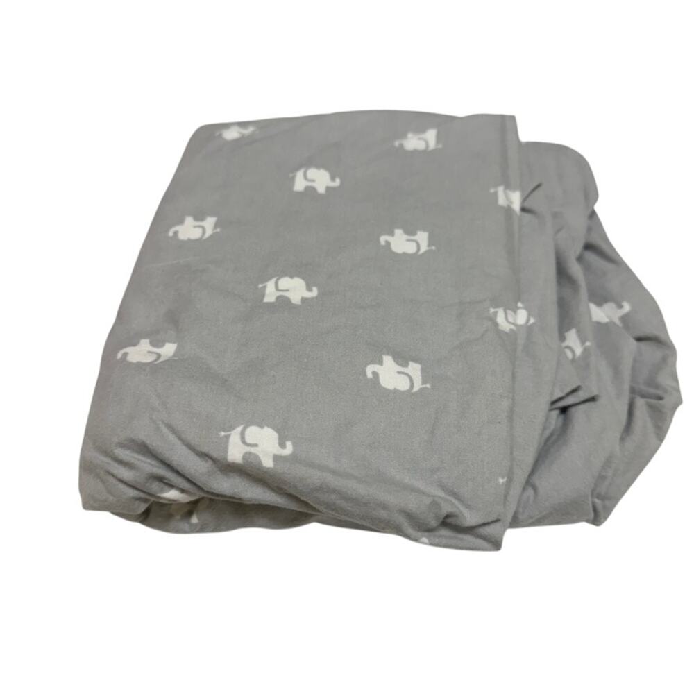 Circo‎ 100% Cotton Crib Sheet Gray & White Elephants Fits Standard Crib Mattress